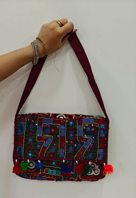 Rich Kutch patchwork hand-embroidered Bag