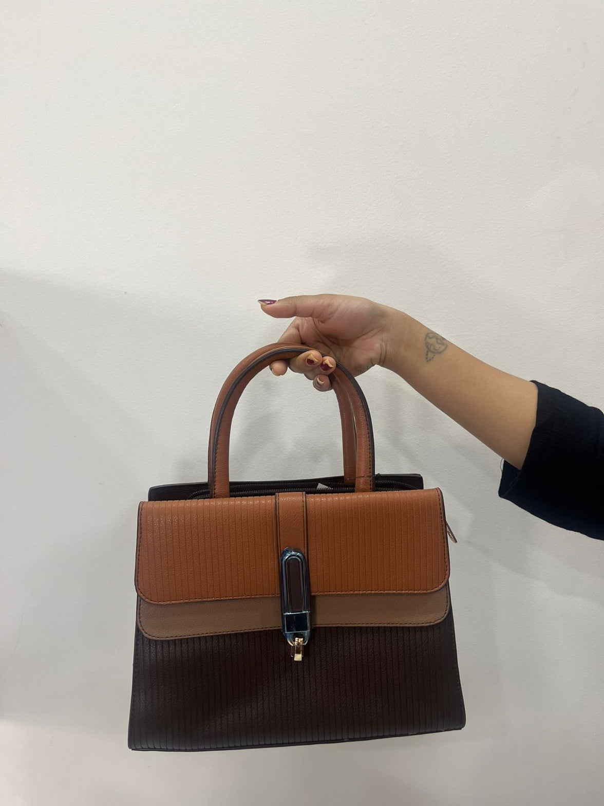 The Milan – Premium Structured Handbag