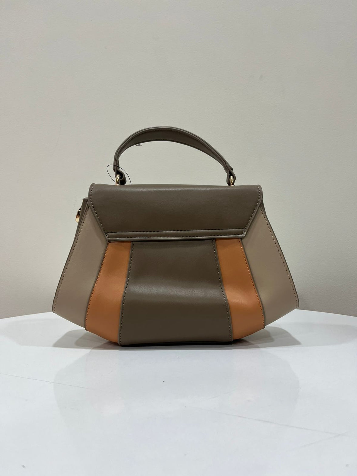 The Verona – Premium Structured Handbag