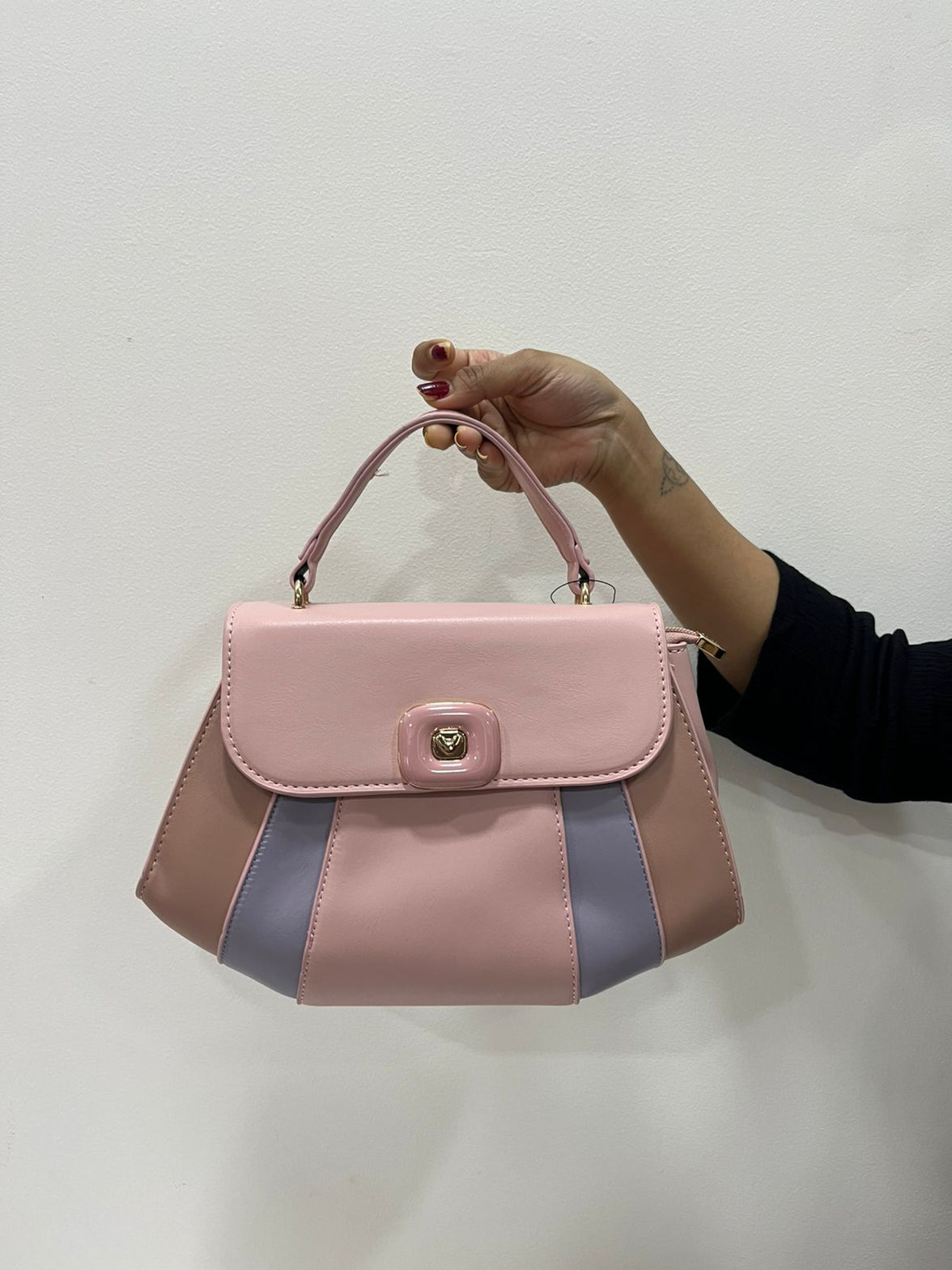 The Verona – Premium Structured Handbag