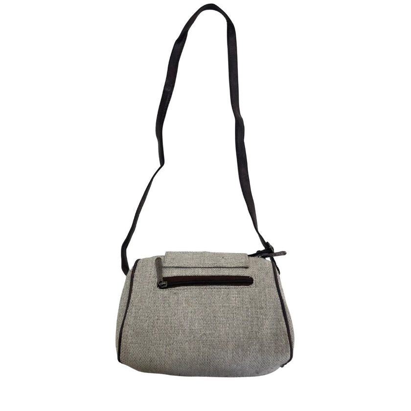 Boardroom to Brunch: Textured Sling in Grey & Black