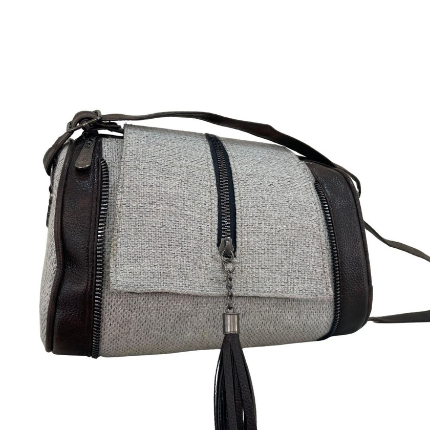 Boardroom to Brunch: Textured Sling in Grey & Black