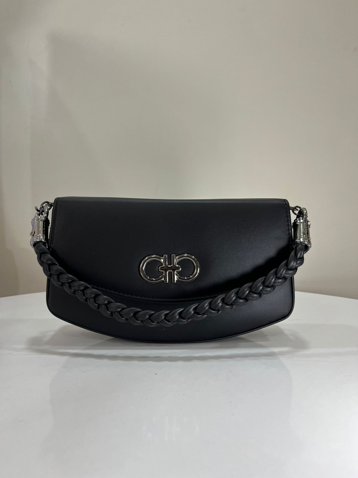 The Milan Premium Structured Handbag –  Noir Edition