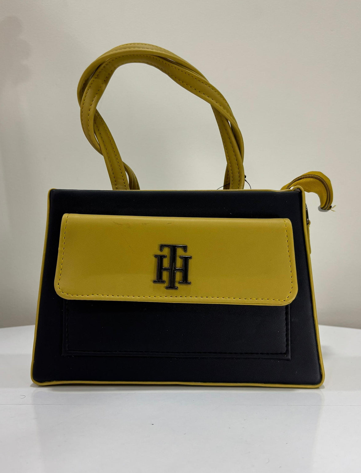 The Milan Premium Structured Handbag – Monochrome Edition