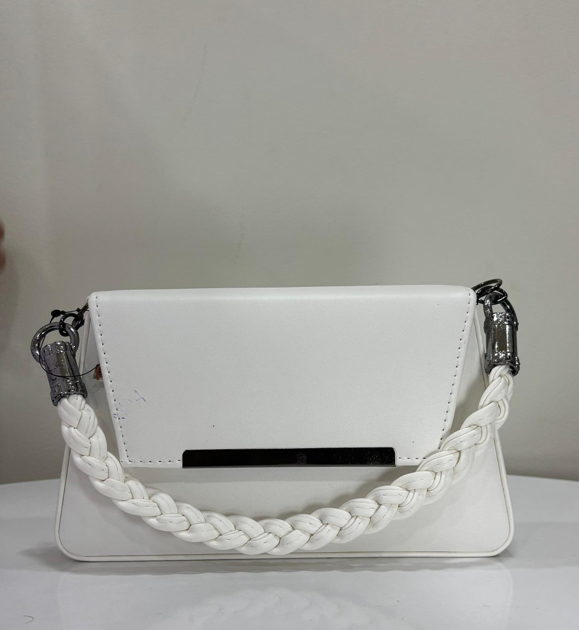 The Milan Premium Structured Handbag – Lavender Monochrome Edition