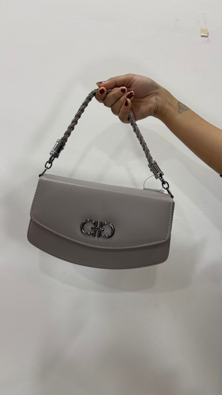 The Milan Premium Structured Handbag –  Noir Edition