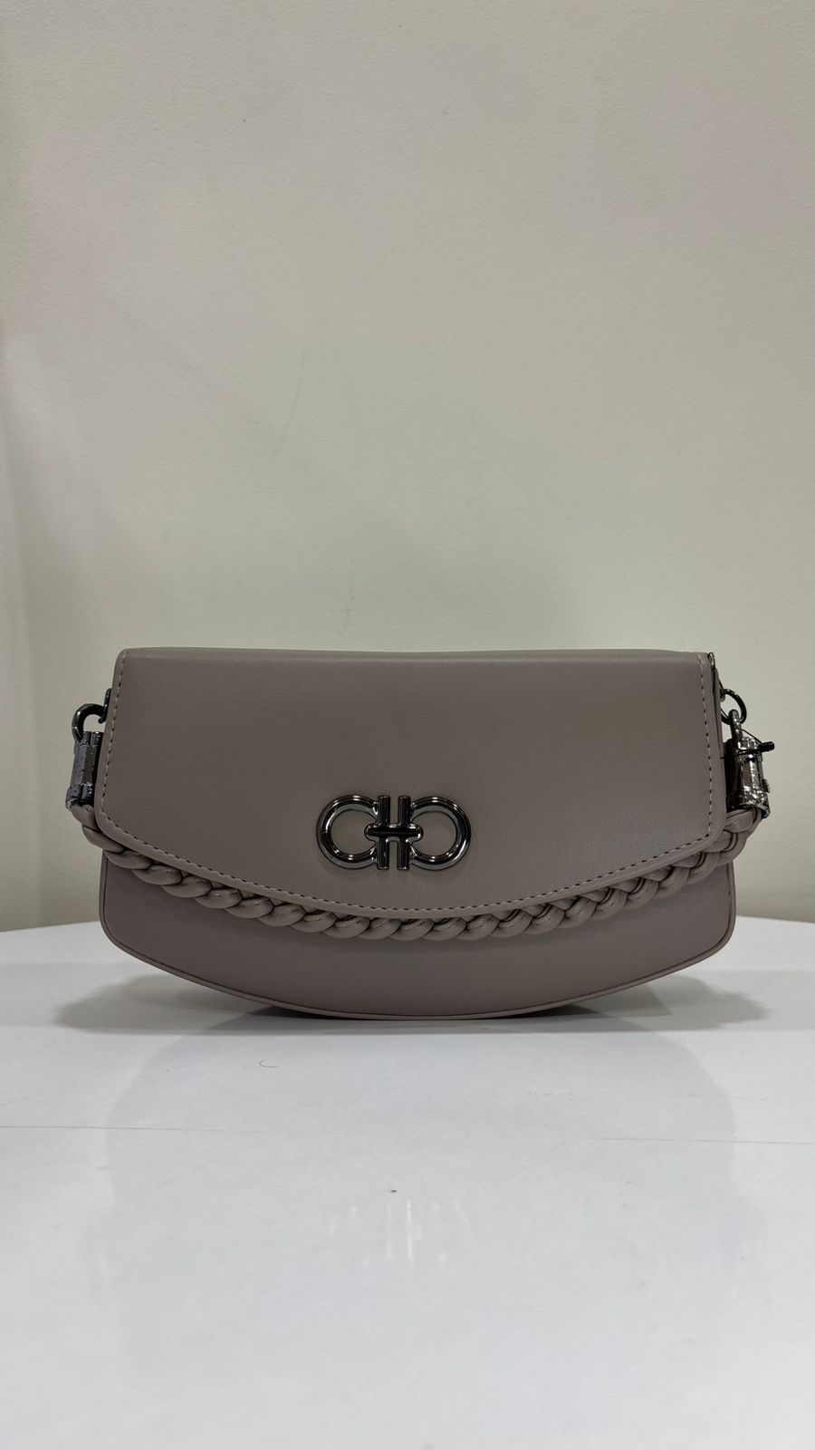 The Milan Premium Structured Handbag –  Noir Edition