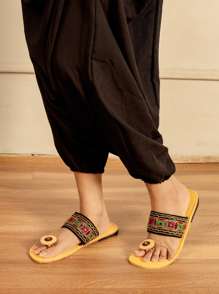 Aahir Work Mirror Chappals and Threadwork Hand Embroidery - Heritage Haat